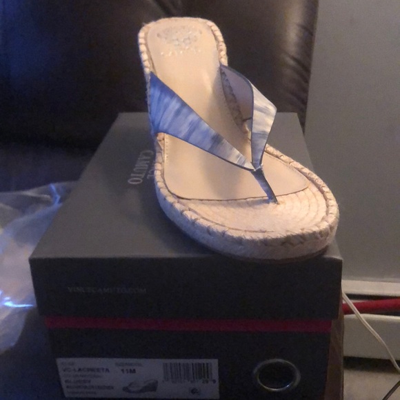Vince Camuto Shoes - Vince Camino Lacheeta sandals!